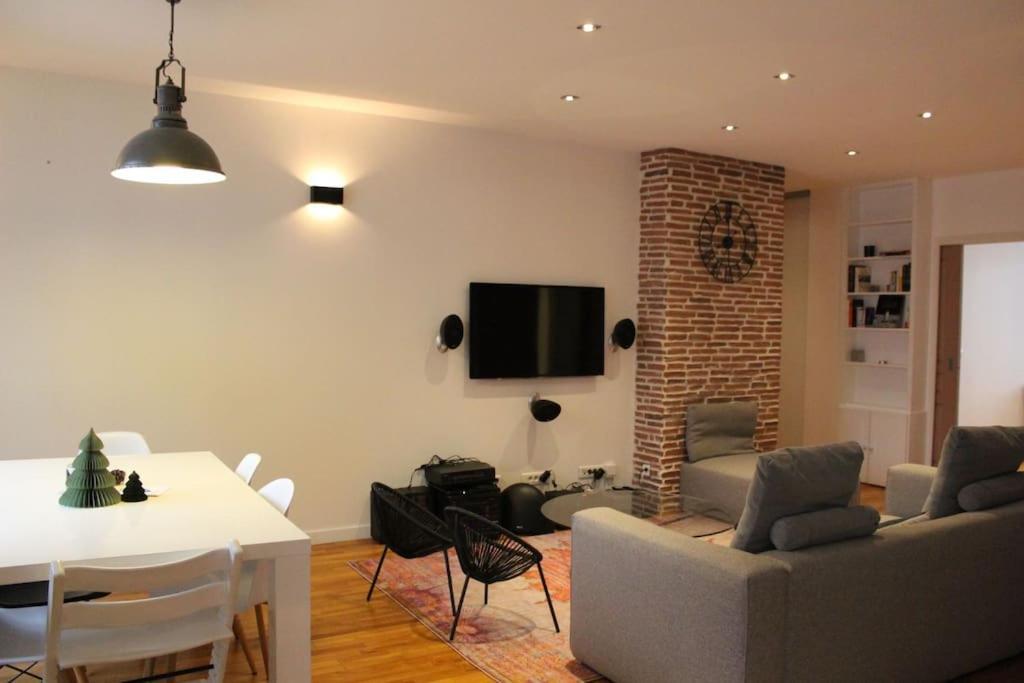 Le Jane : Centre Ville, Garage, Balcon Annecy Eksteriør billede