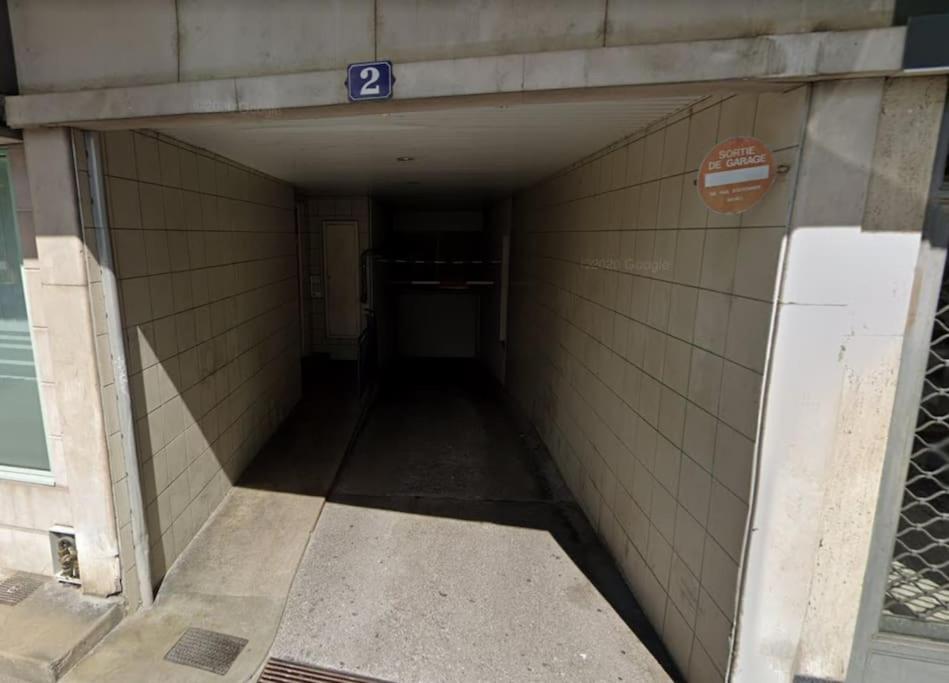 Le Jane : Centre Ville, Garage, Balcon Annecy Eksteriør billede