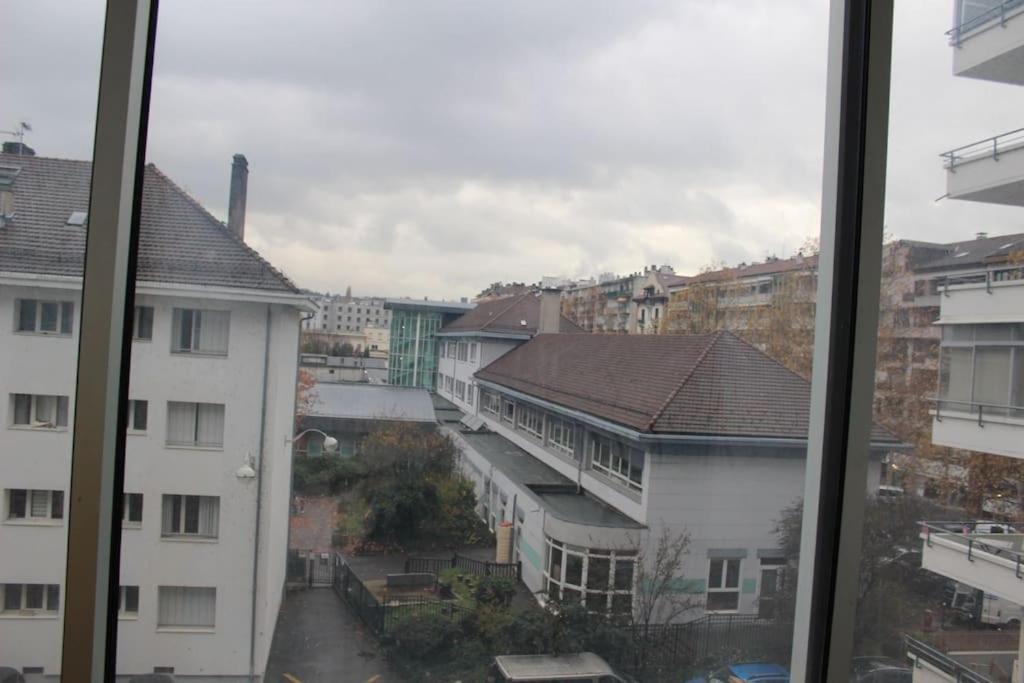Le Jane : Centre Ville, Garage, Balcon Annecy Eksteriør billede